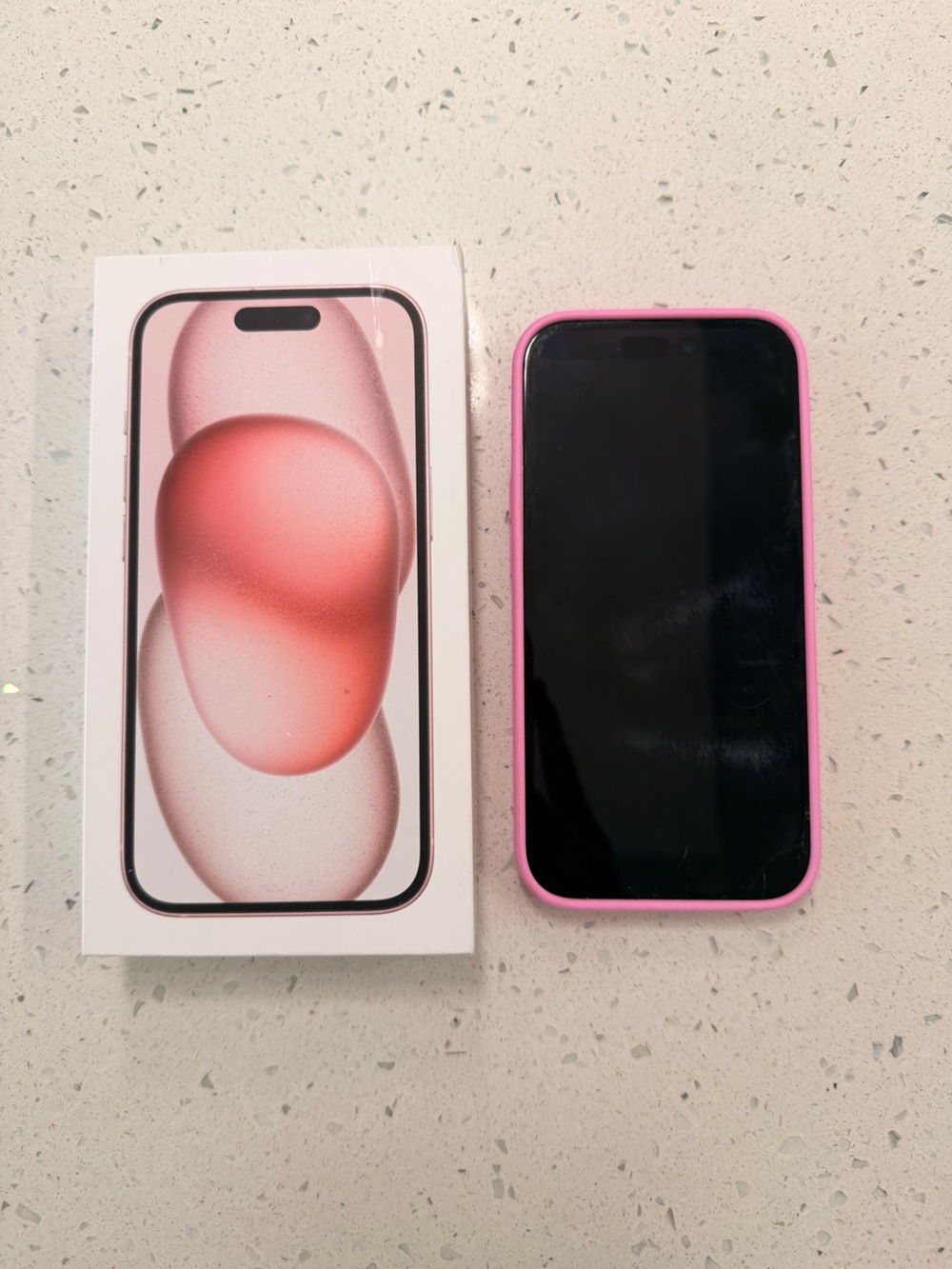 Apple iPhone 15, Pink, 128GB